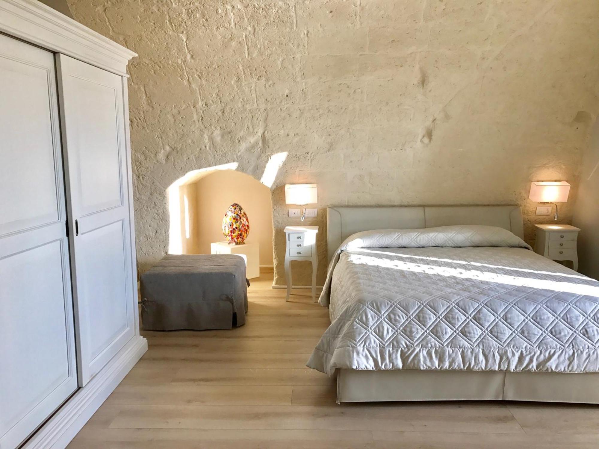 Tenuta Danesi - Camere - Appartamenti - Bubble Room Матера Екстериор снимка